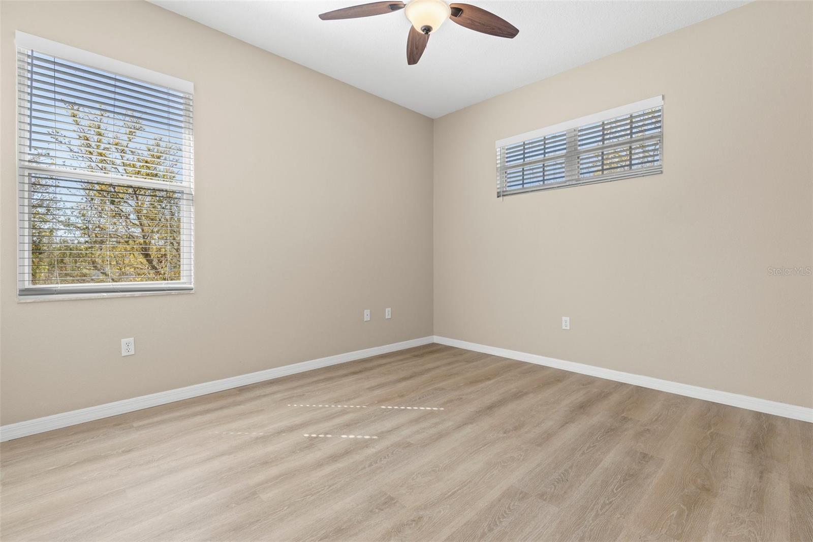 Image 30 of 43 For 94 Highland Avenue 2402