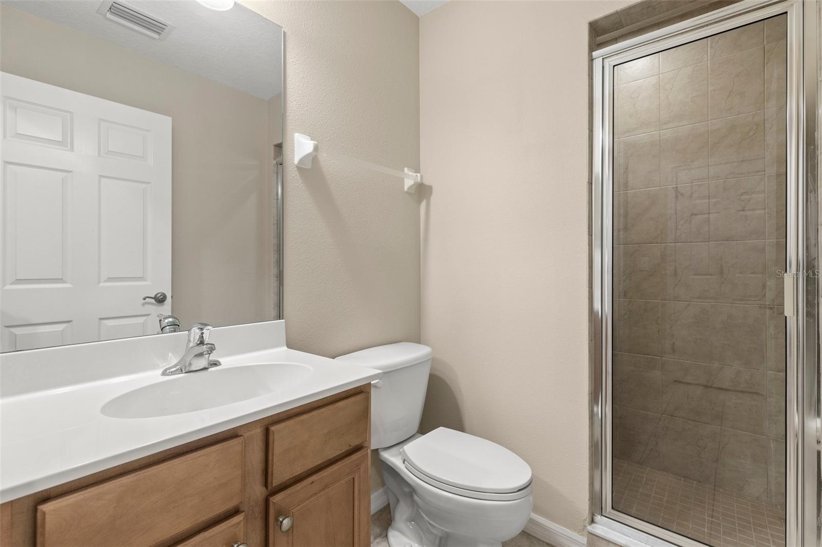 Image 36 of 43 For 94 Highland Avenue 2402