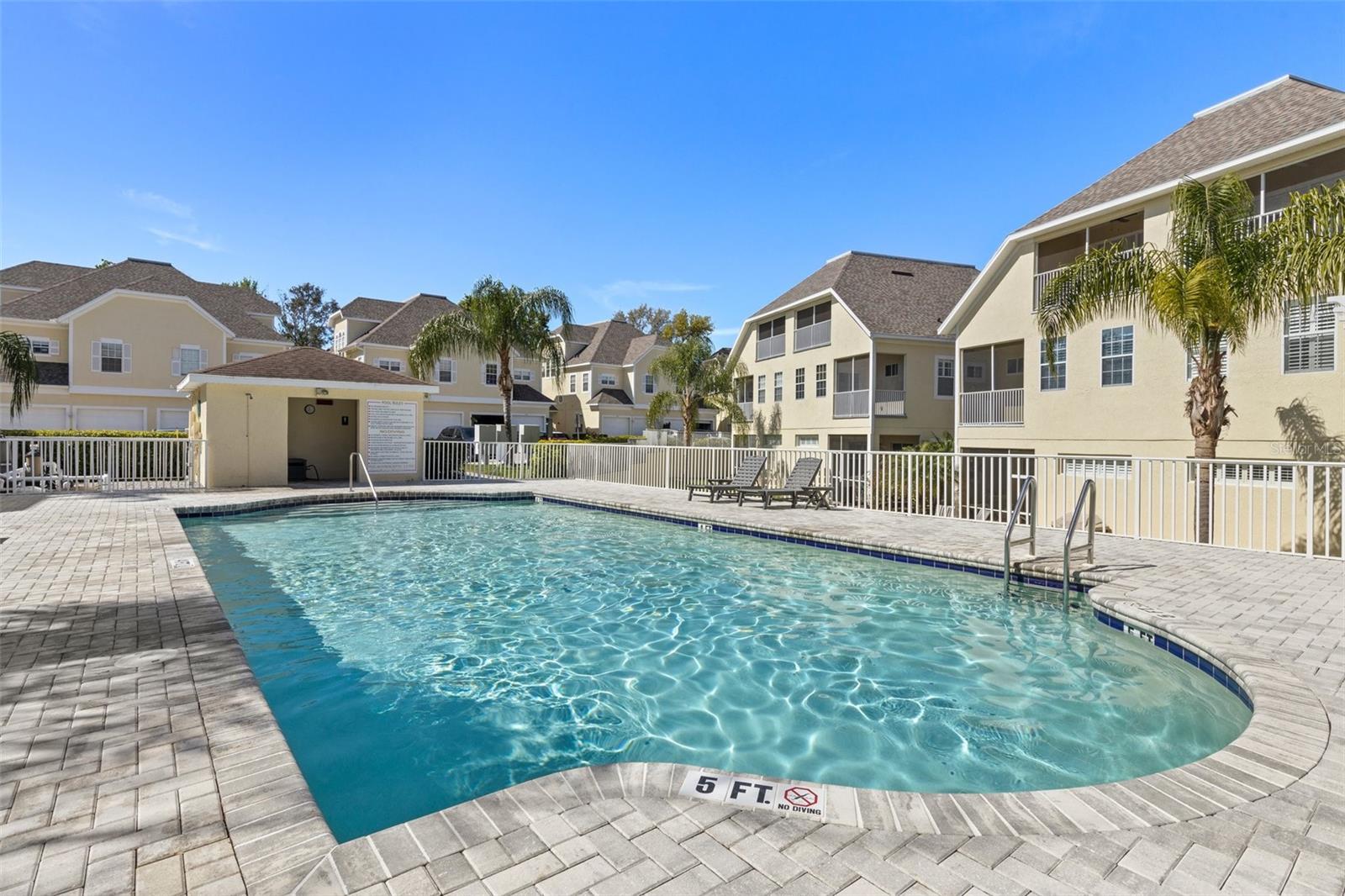 Image 39 of 43 For 94 Highland Avenue 2402