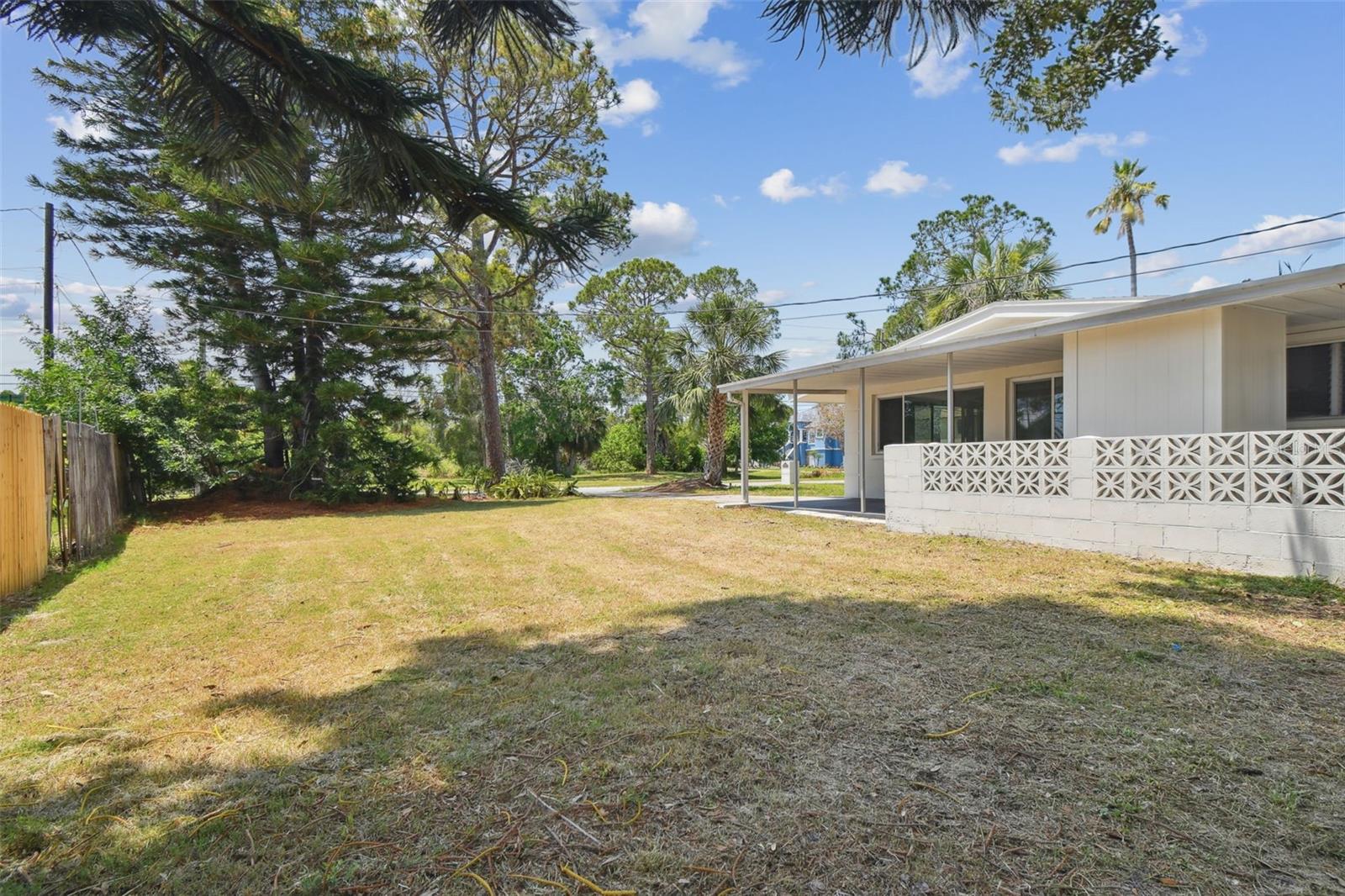 Image 44 of 49 For 695 Sunset Drive