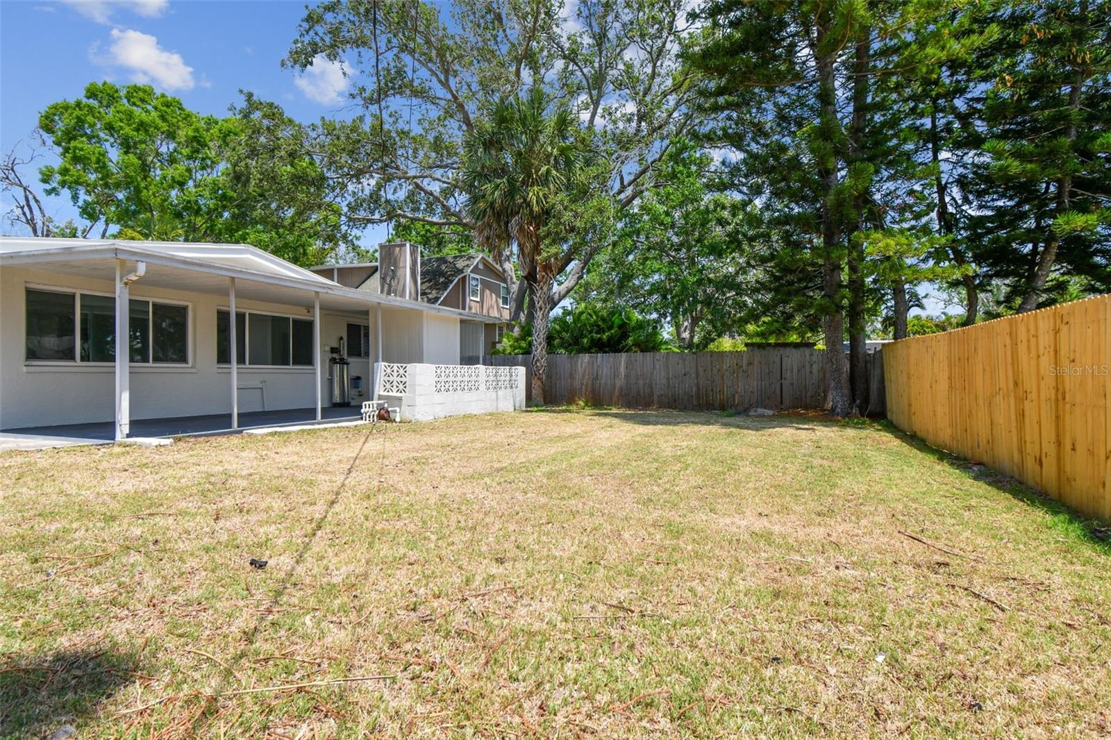 Image 45 of 49 For 695 Sunset Drive