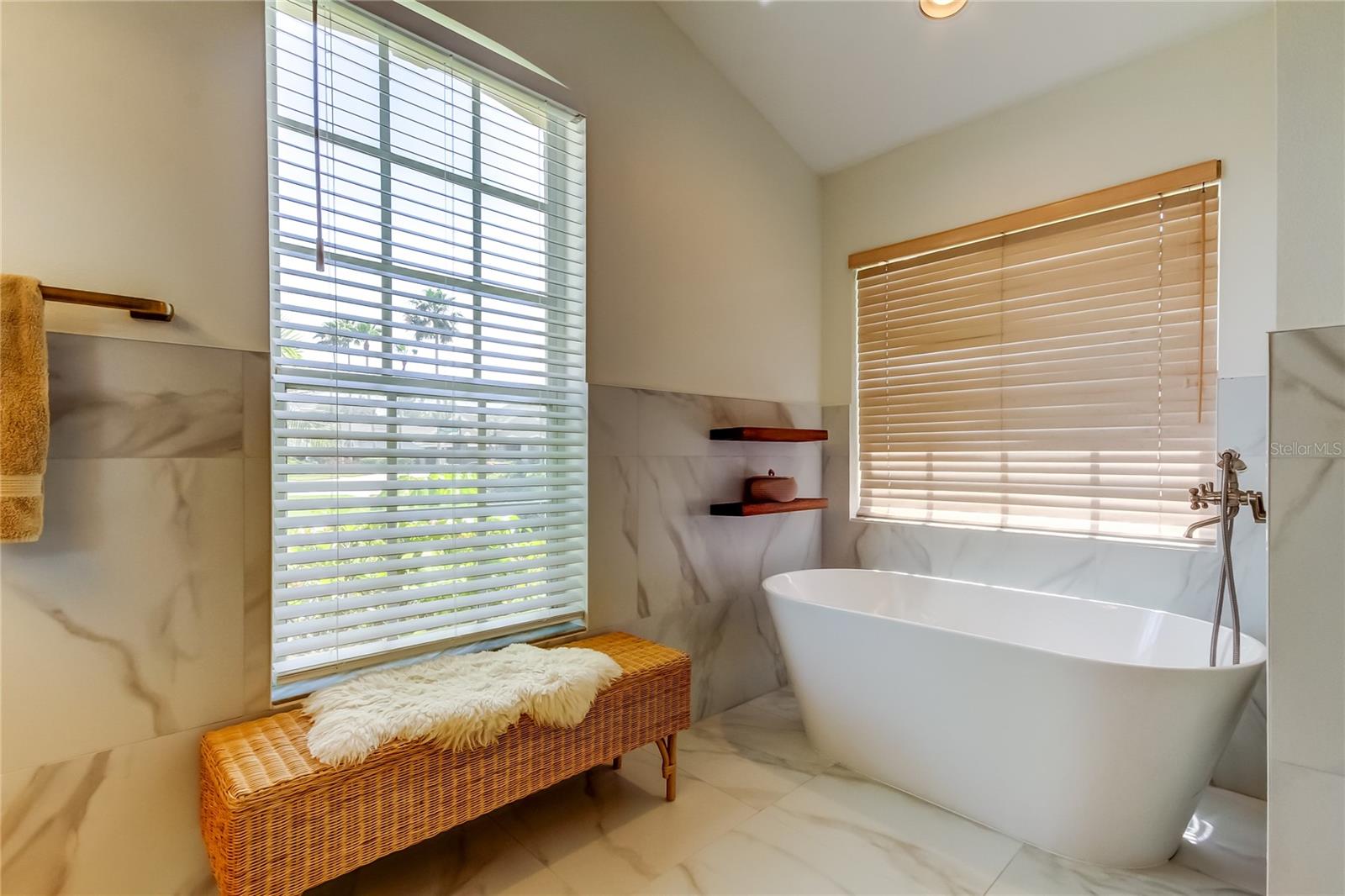 Image 9 of 31 For 11935 Middlebury Drive
