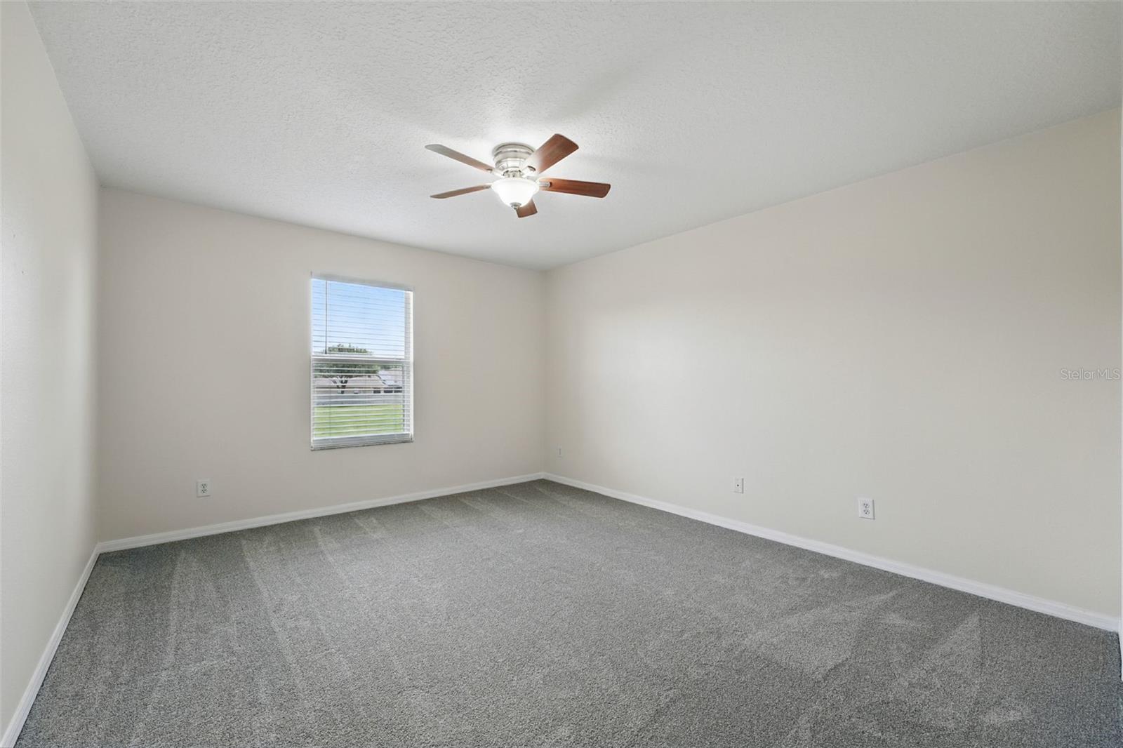 Image 32 of 35 For 5233 Los Palma Vista Drive