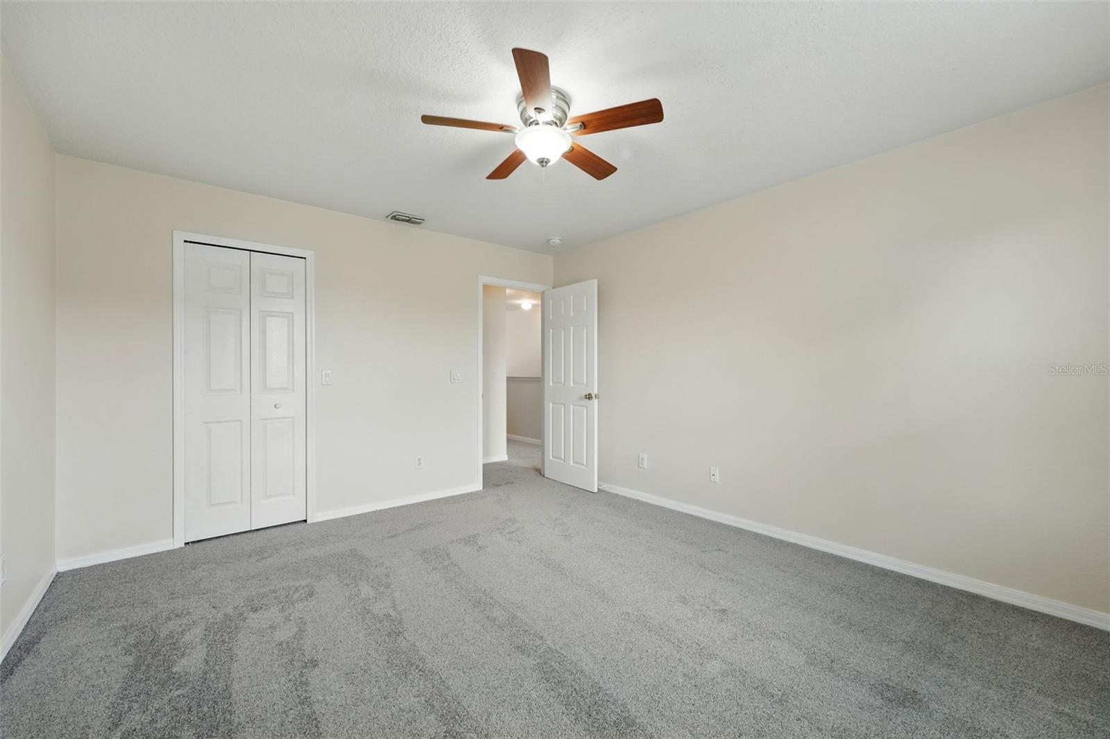 Image 33 of 35 For 5233 Los Palma Vista Drive