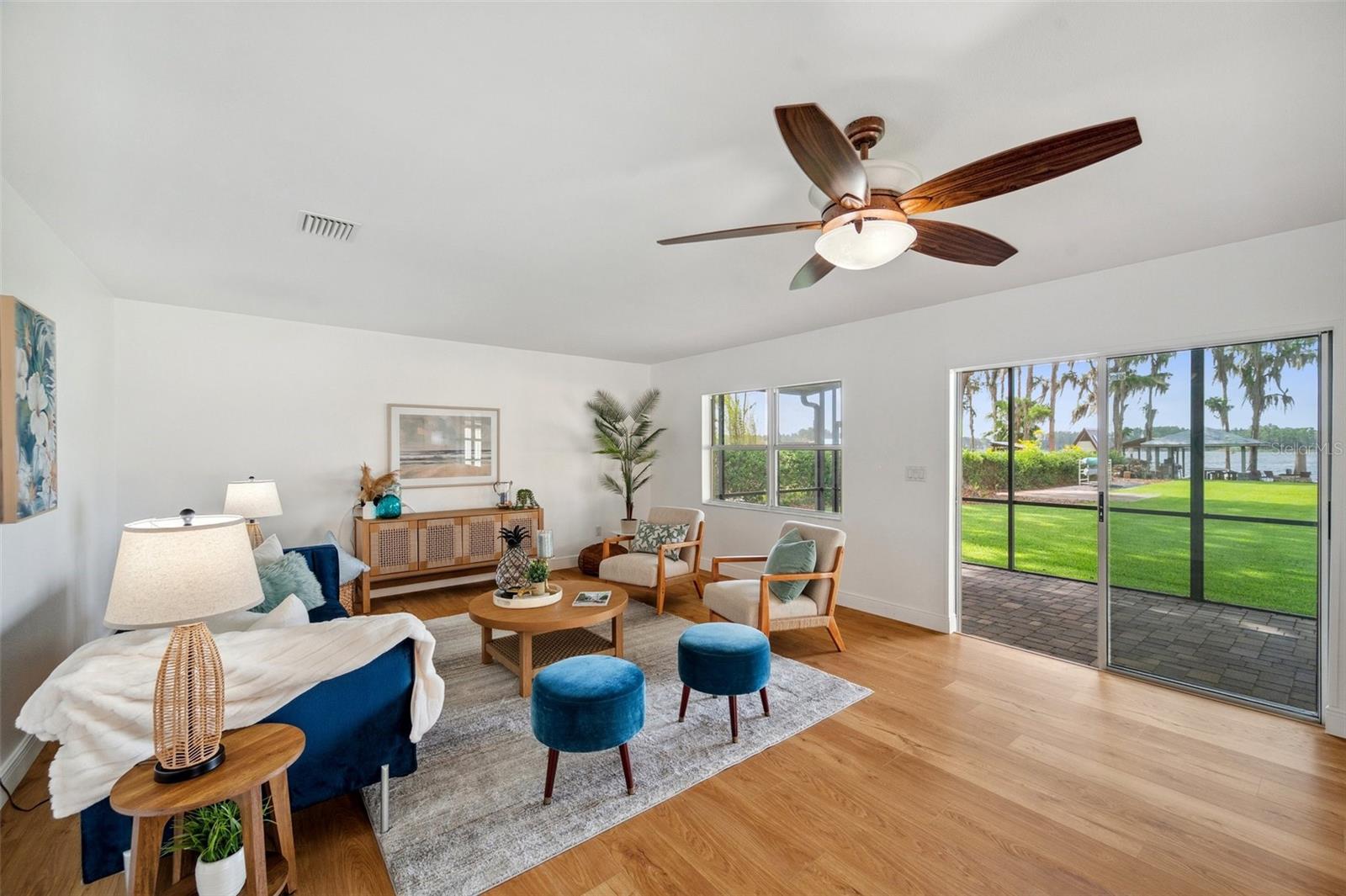 Image 15 of 78 For 21906 Shamu Drive