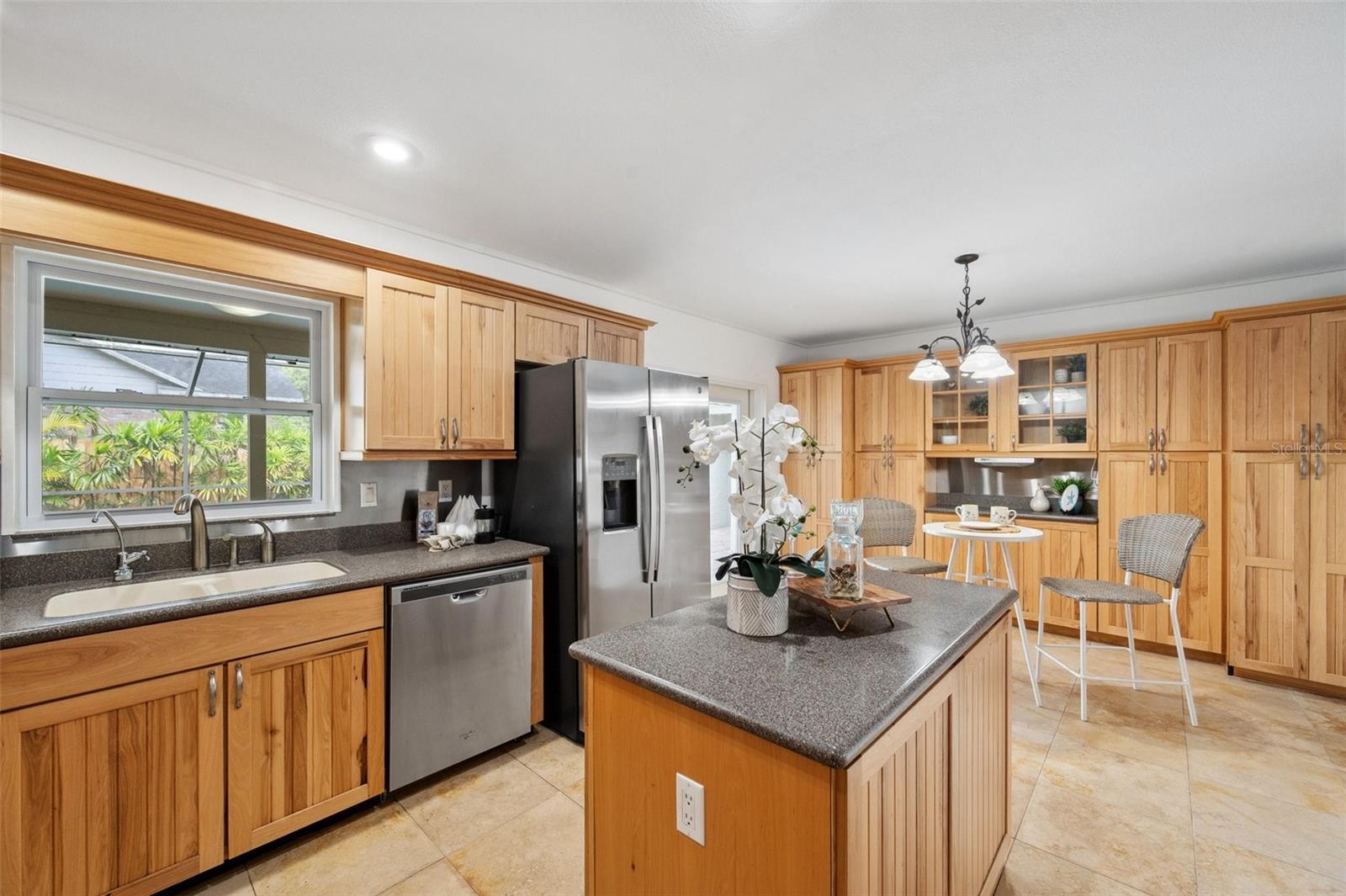 Image 20 of 78 For 21906 Shamu Drive