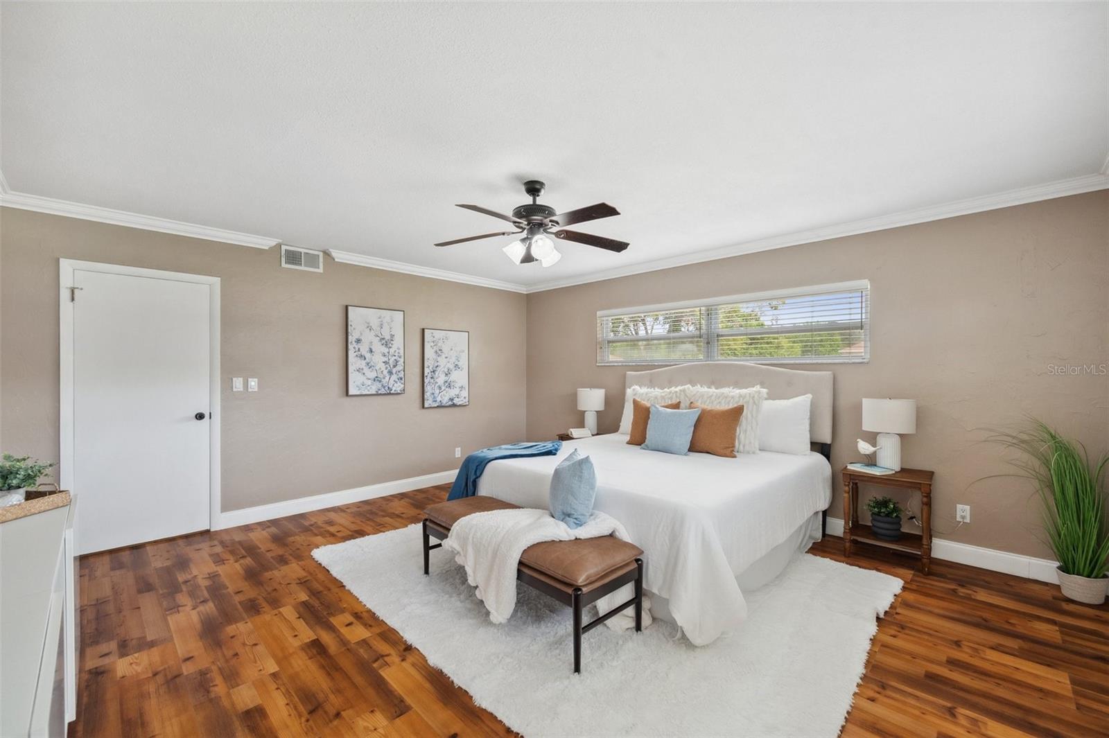 Image 25 of 78 For 21906 Shamu Drive