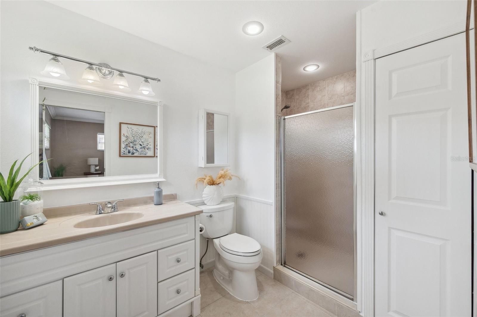 Image 26 of 78 For 21906 Shamu Drive