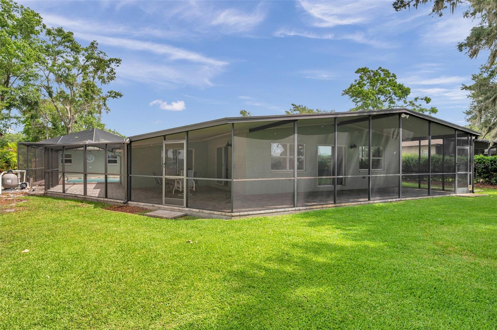 Image 39 of 78 For 21906 Shamu Drive