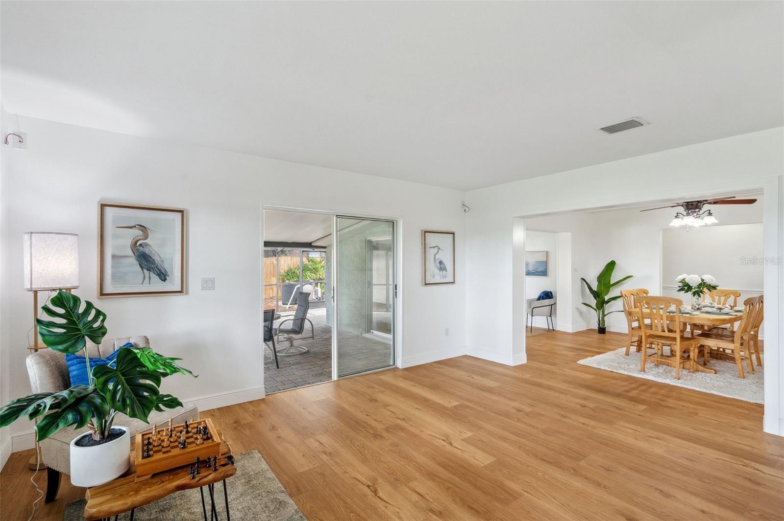 Image 54 of 78 For 21906 Shamu Drive