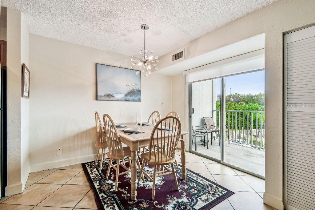 Image 10 of 27 For 3315 58th Avenue S 311