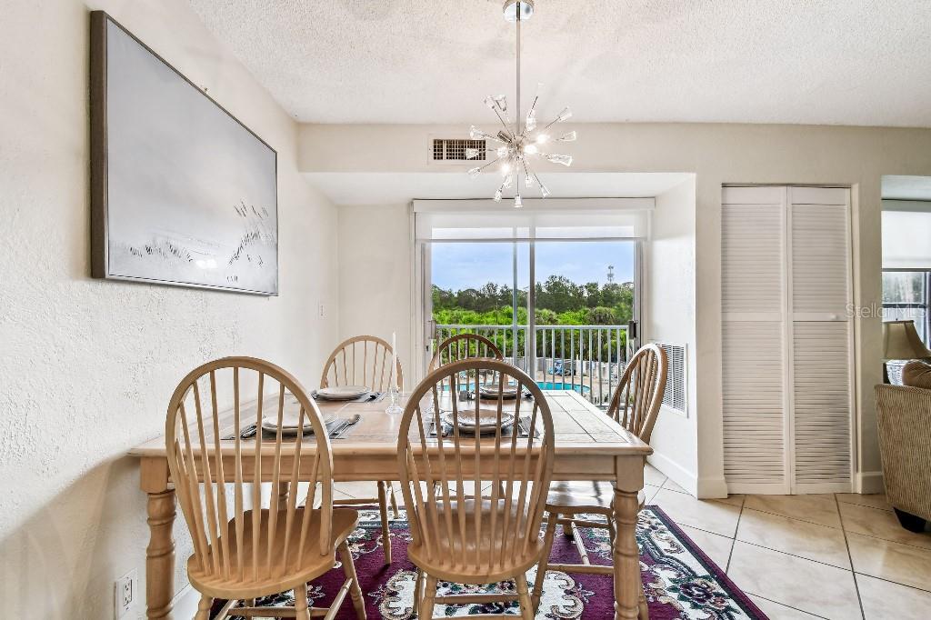 Image 11 of 27 For 3315 58th Avenue S 311