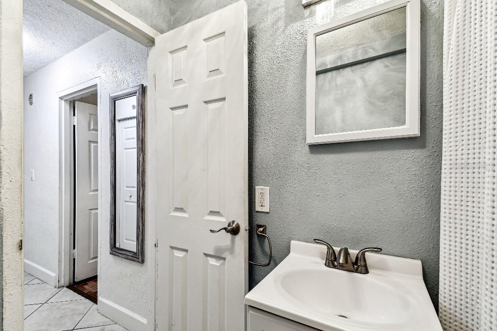 Image 25 of 27 For 3315 58th Avenue S 311