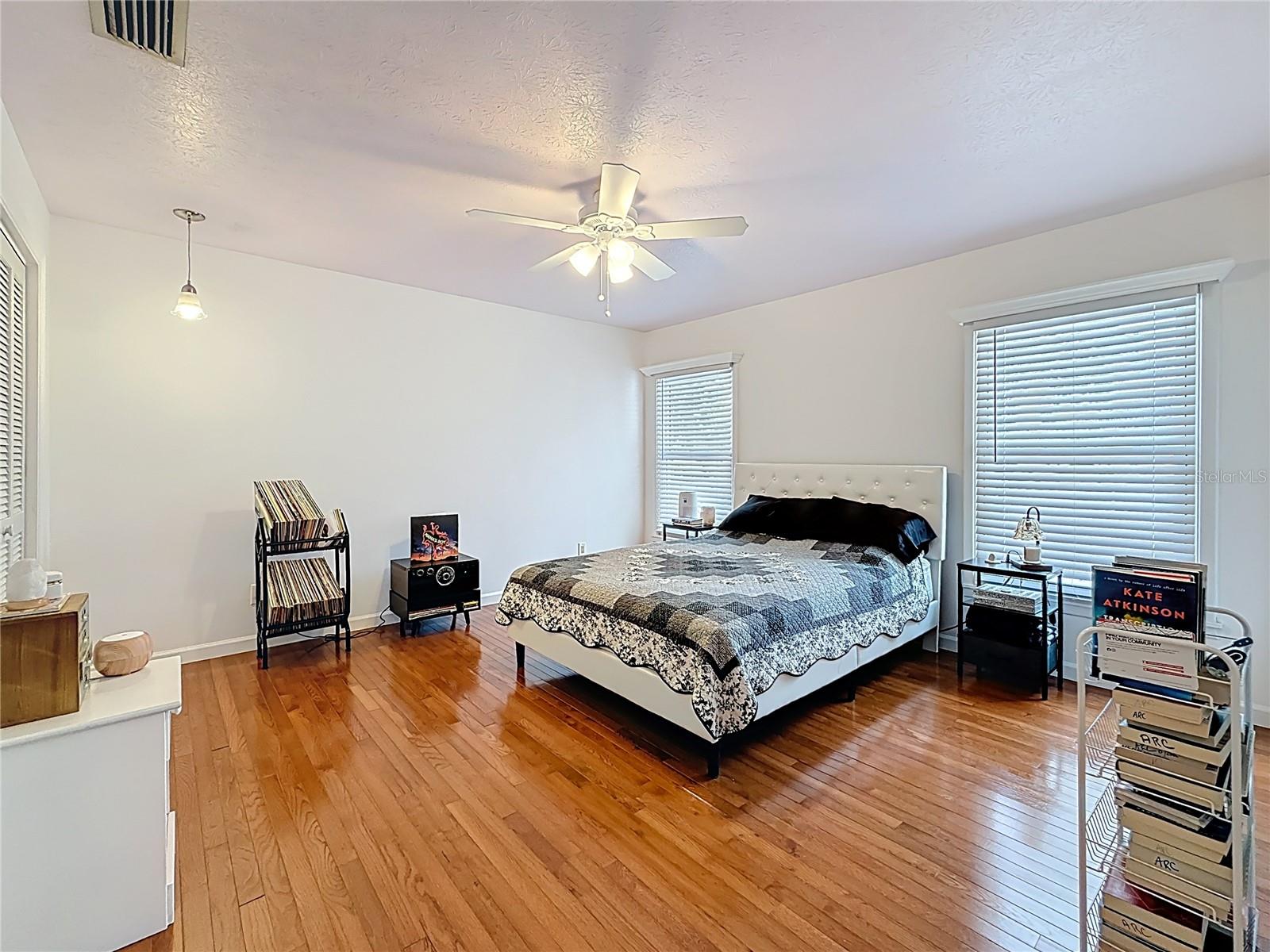 Image 36 of 63 For 7206 Timber Court