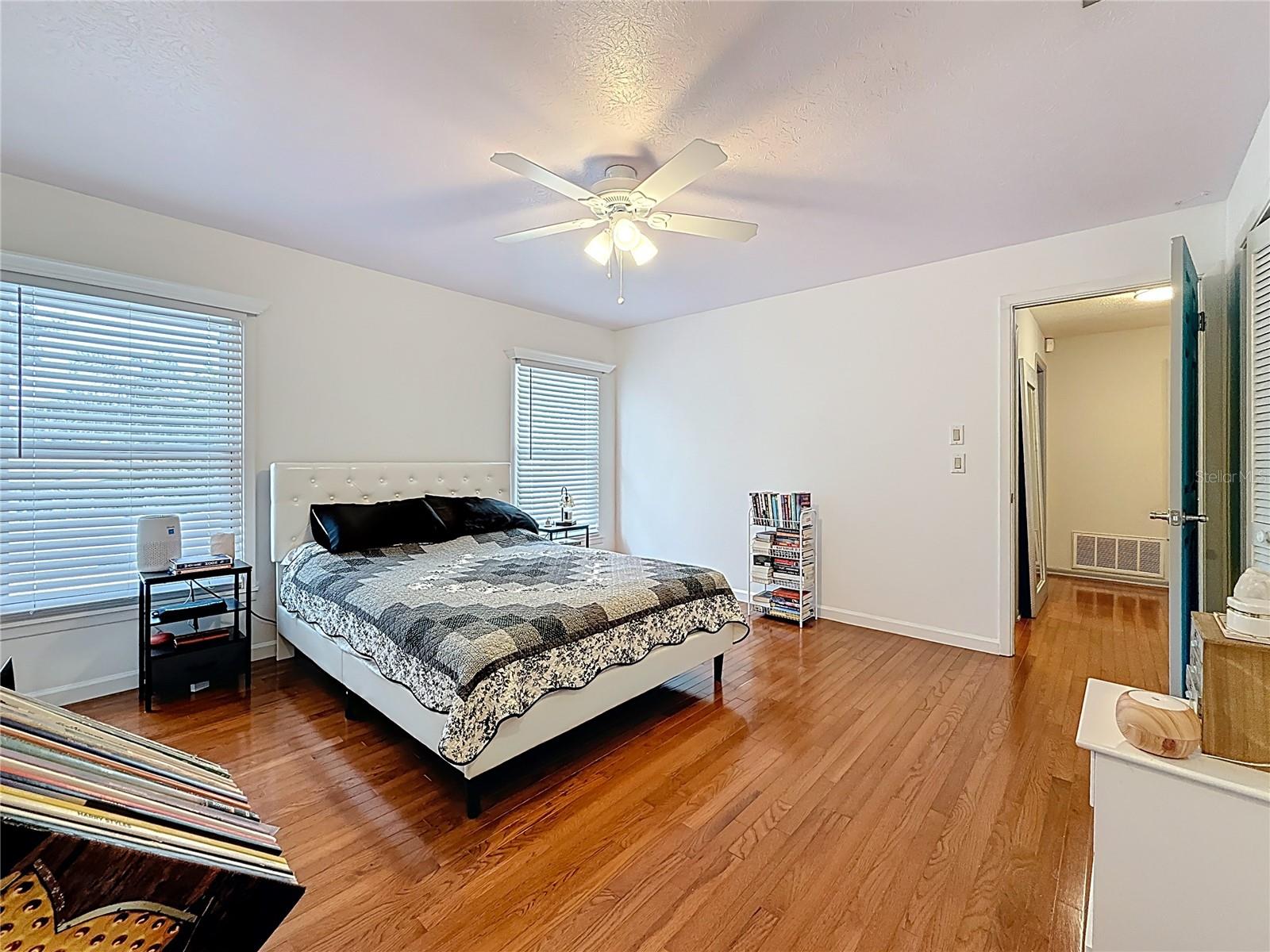 Image 37 of 63 For 7206 Timber Court
