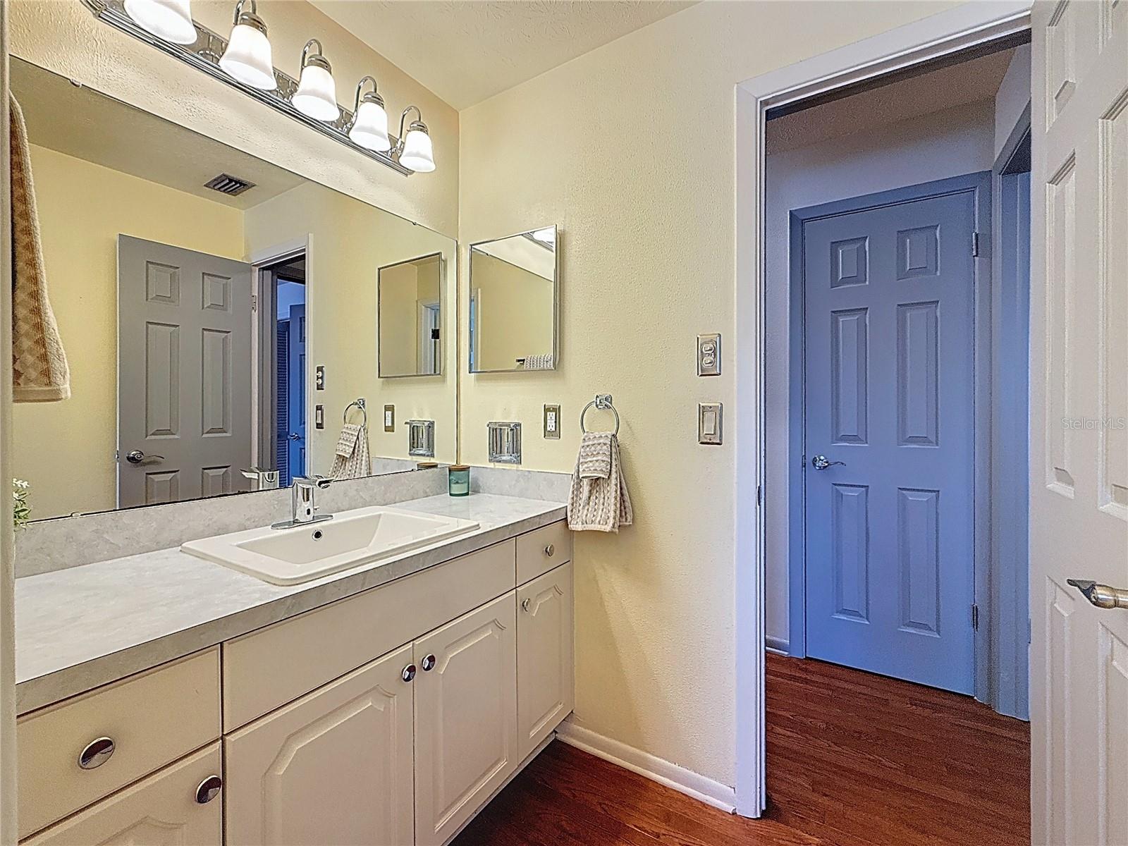Image 40 of 63 For 7206 Timber Court