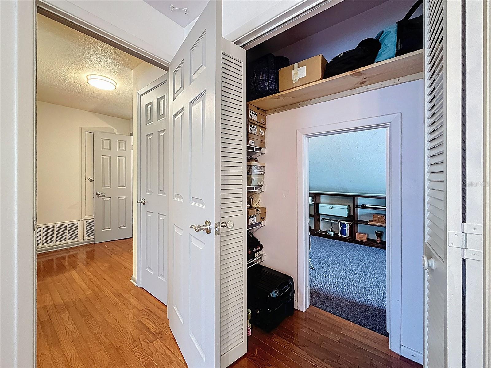 Image 45 of 63 For 7206 Timber Court