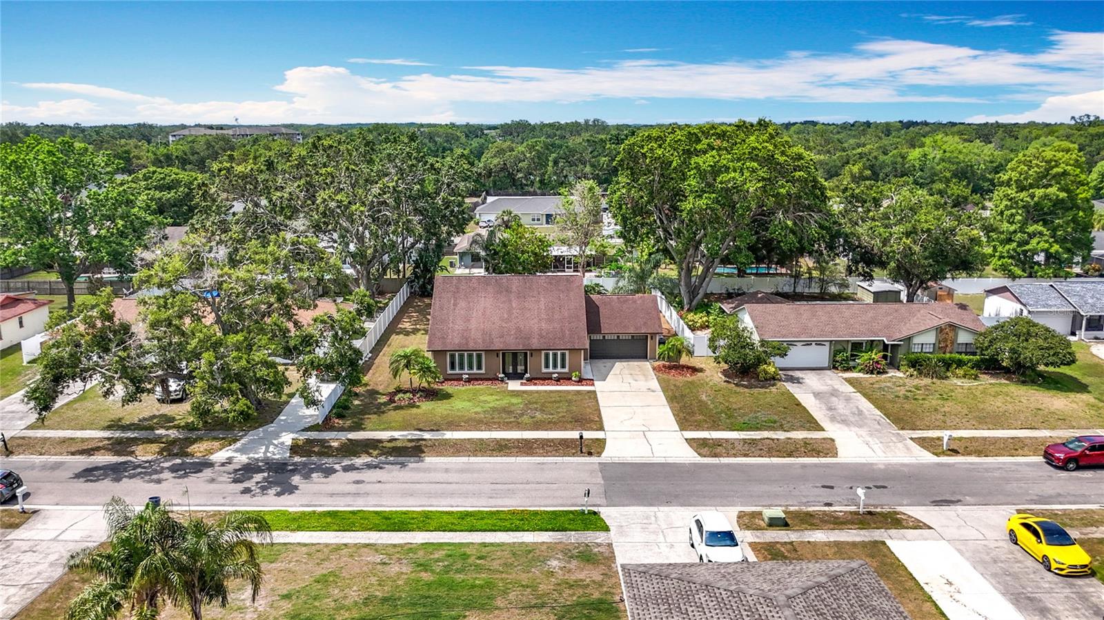 Image 6 of 63 For 7206 Timber Court