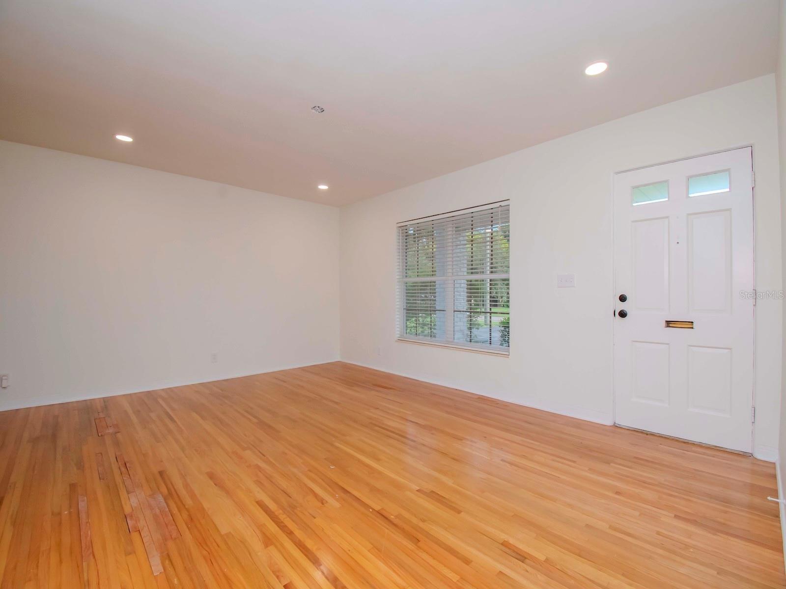 Image 2 of 17 For 4009 Zelar Street