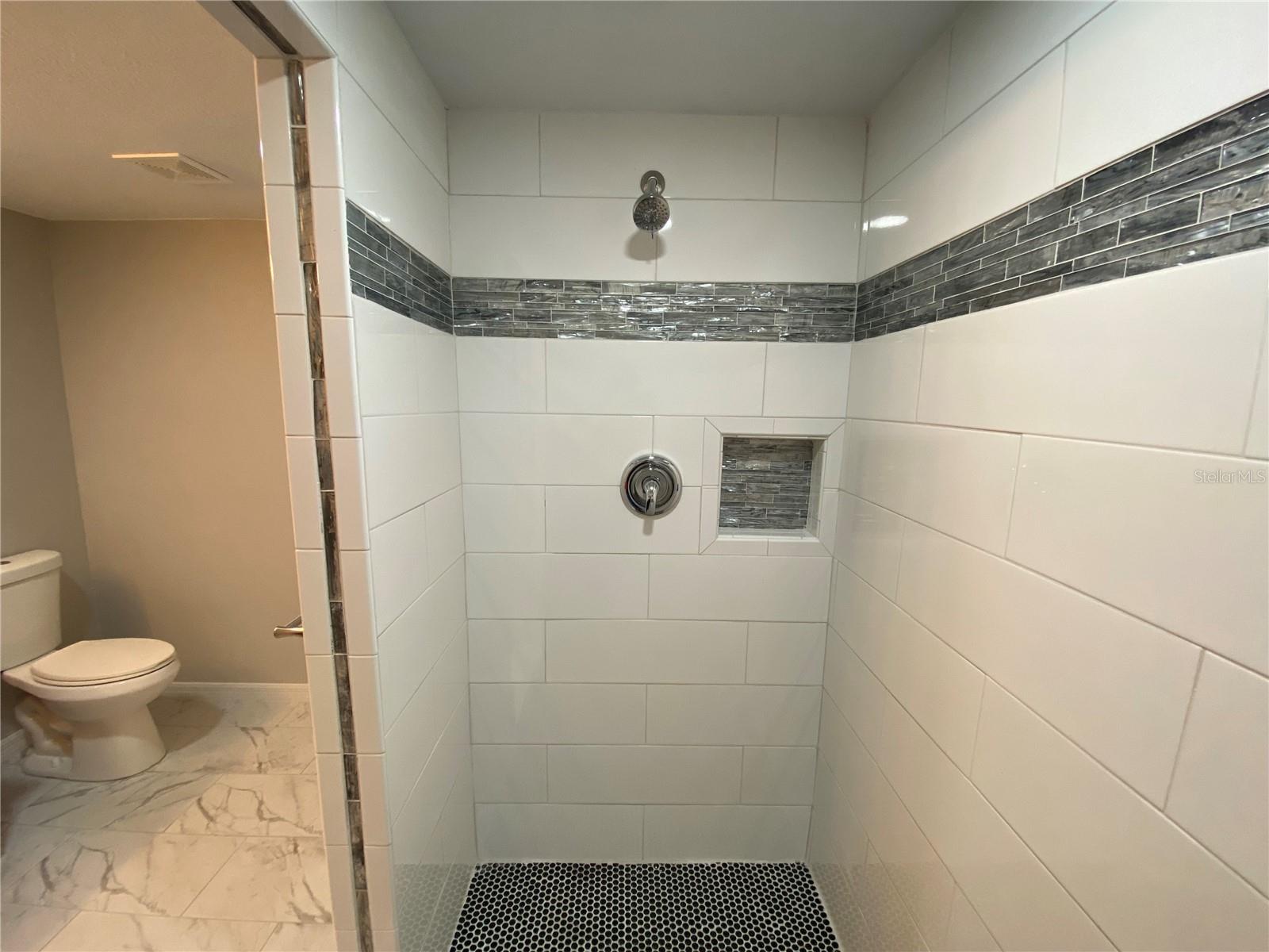 Image 70 of 95 For 4409 Plum Street