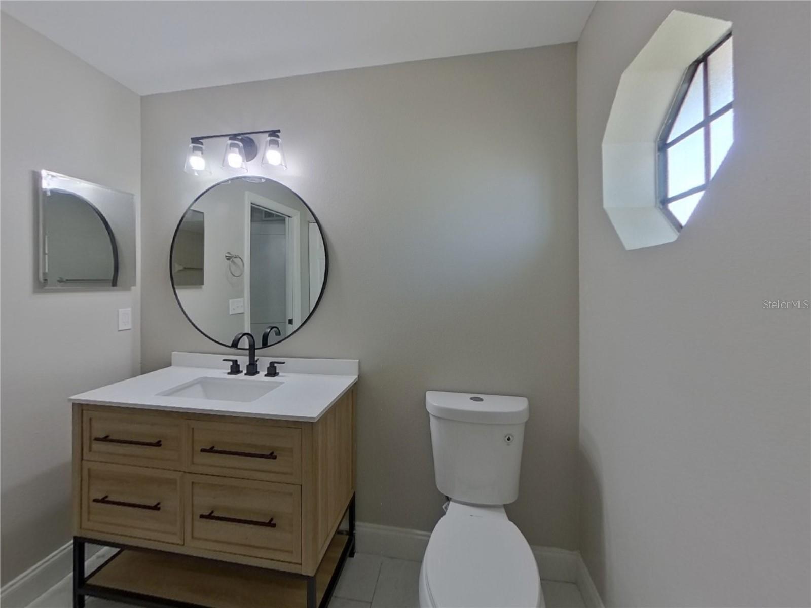 Image 9 of 18 For 1535 Bay Hill Circle