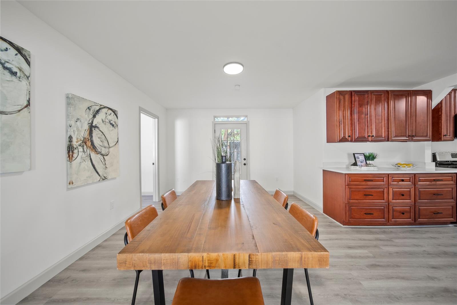 Image 12 of 25 For 6375 Emerson Avenue S