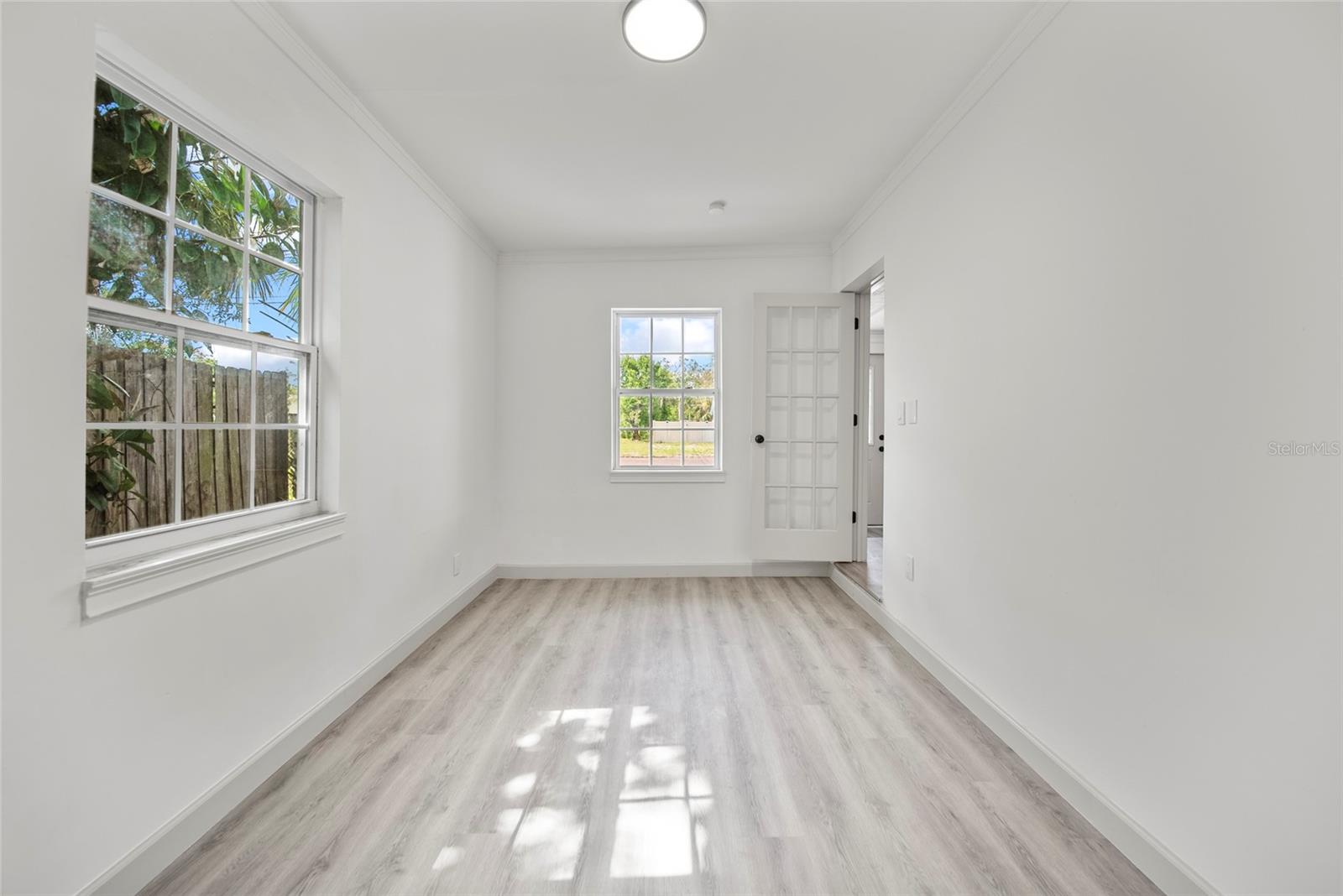 Image 17 of 25 For 6375 Emerson Avenue S