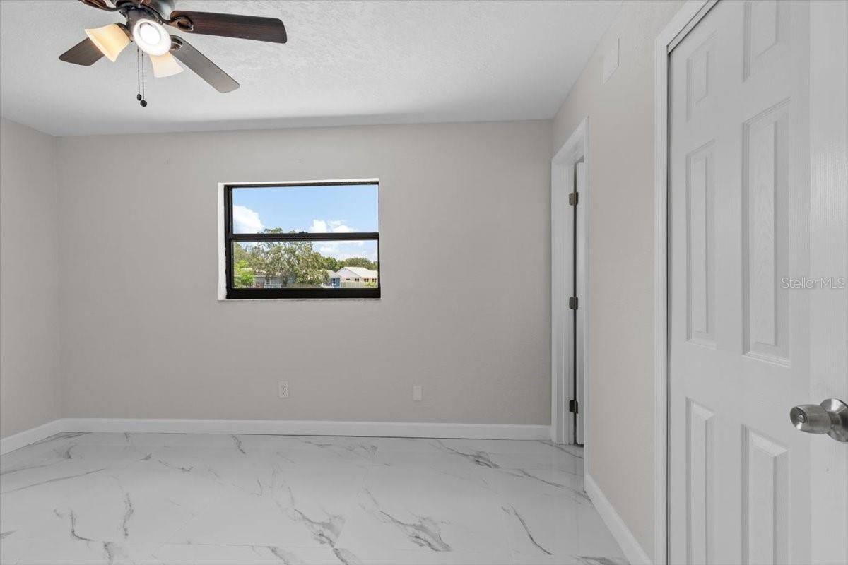 Image 17 of 28 For 6370 Elmhurst Drive