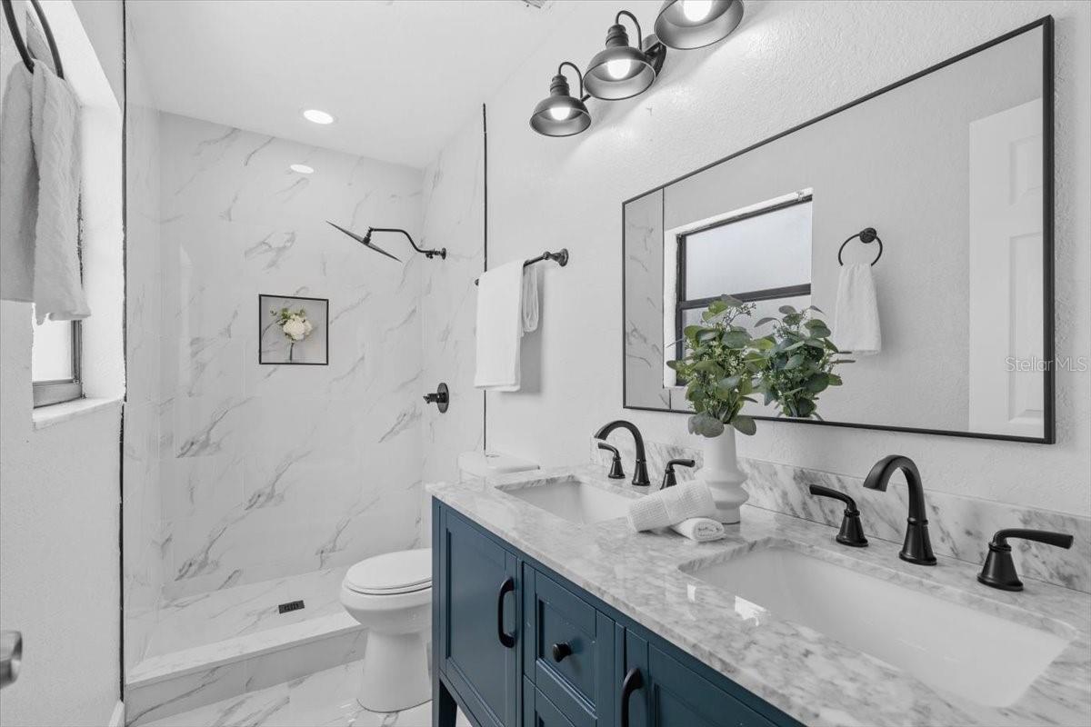 Image 19 of 28 For 6370 Elmhurst Drive