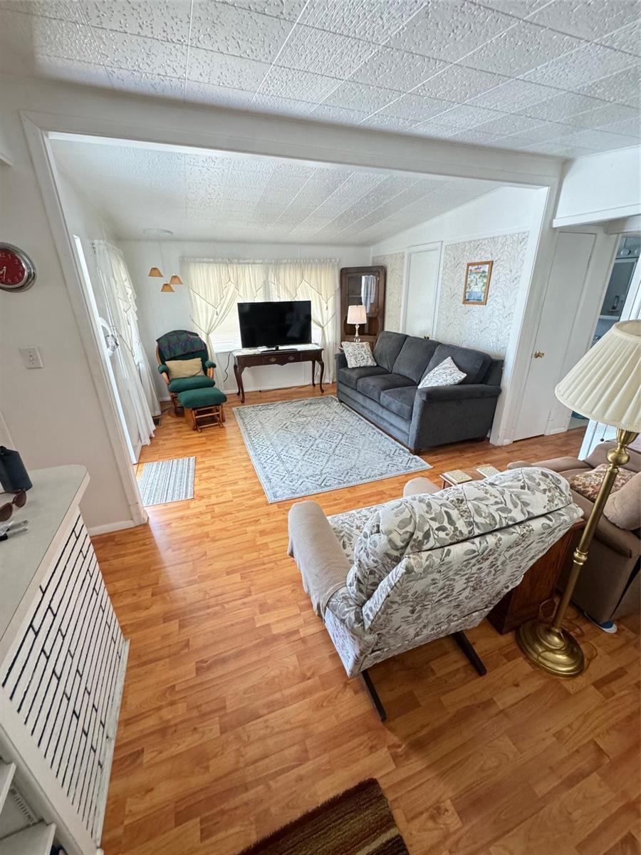 Image 3 of 11 For 4851 Gandy Boulevard B7l36