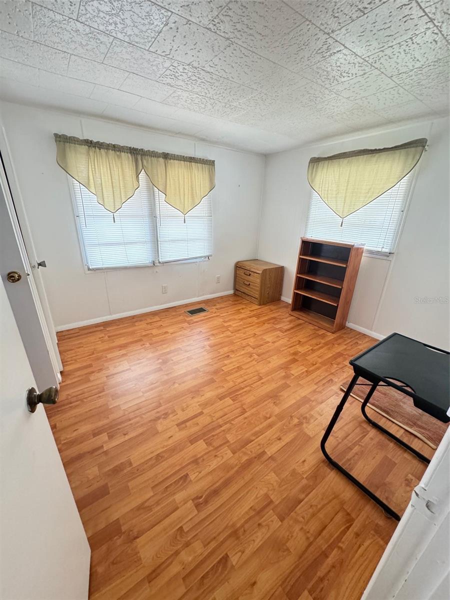 Image 6 of 11 For 4851 Gandy Boulevard B7l36