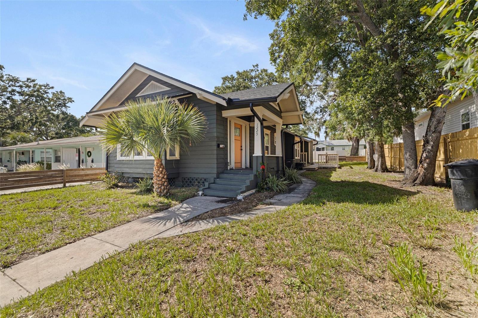 Image 2 of 32 For 1225 22nd Avenue S