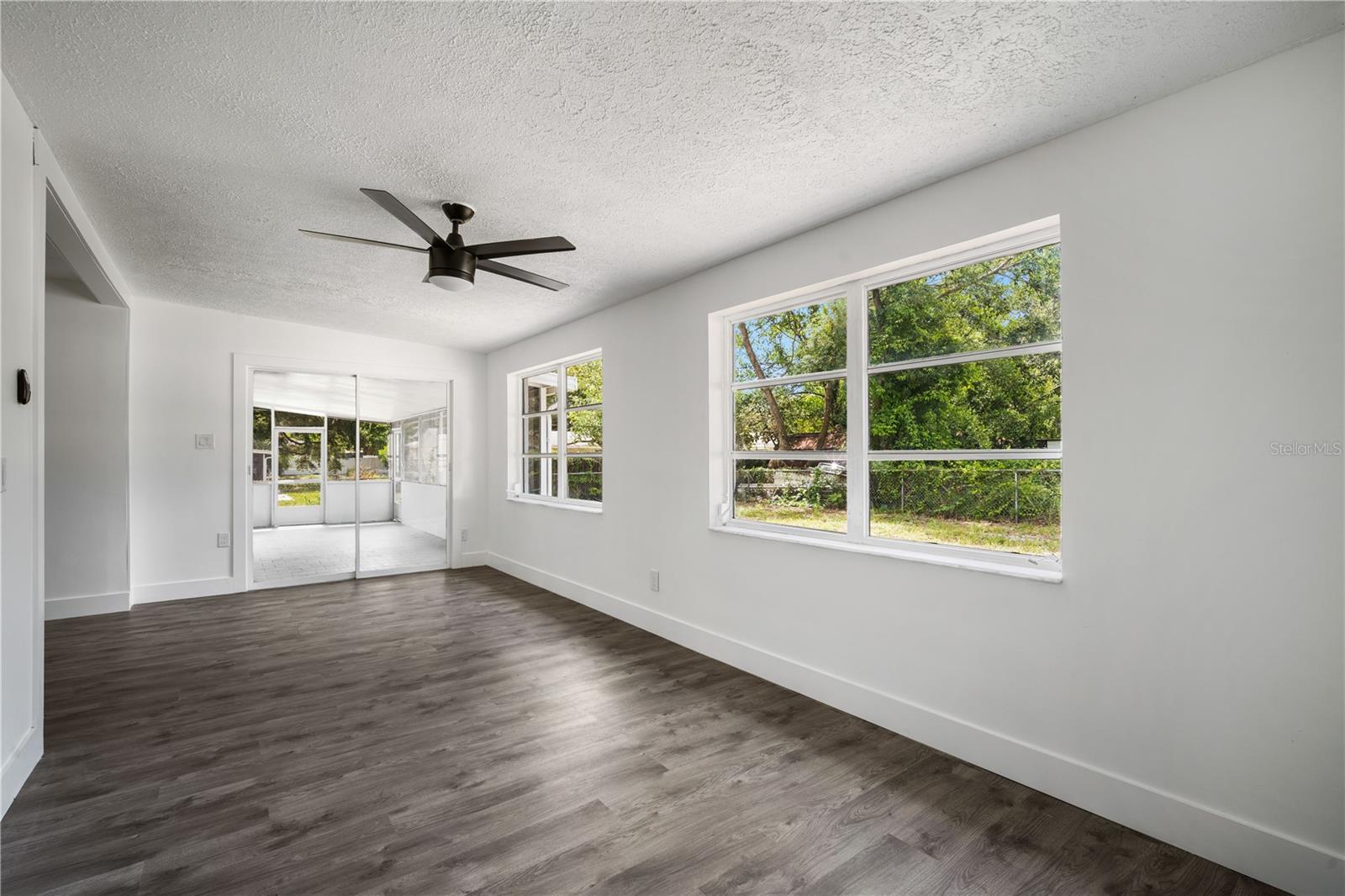 Image 12 of 23 For 1903 Diana Street