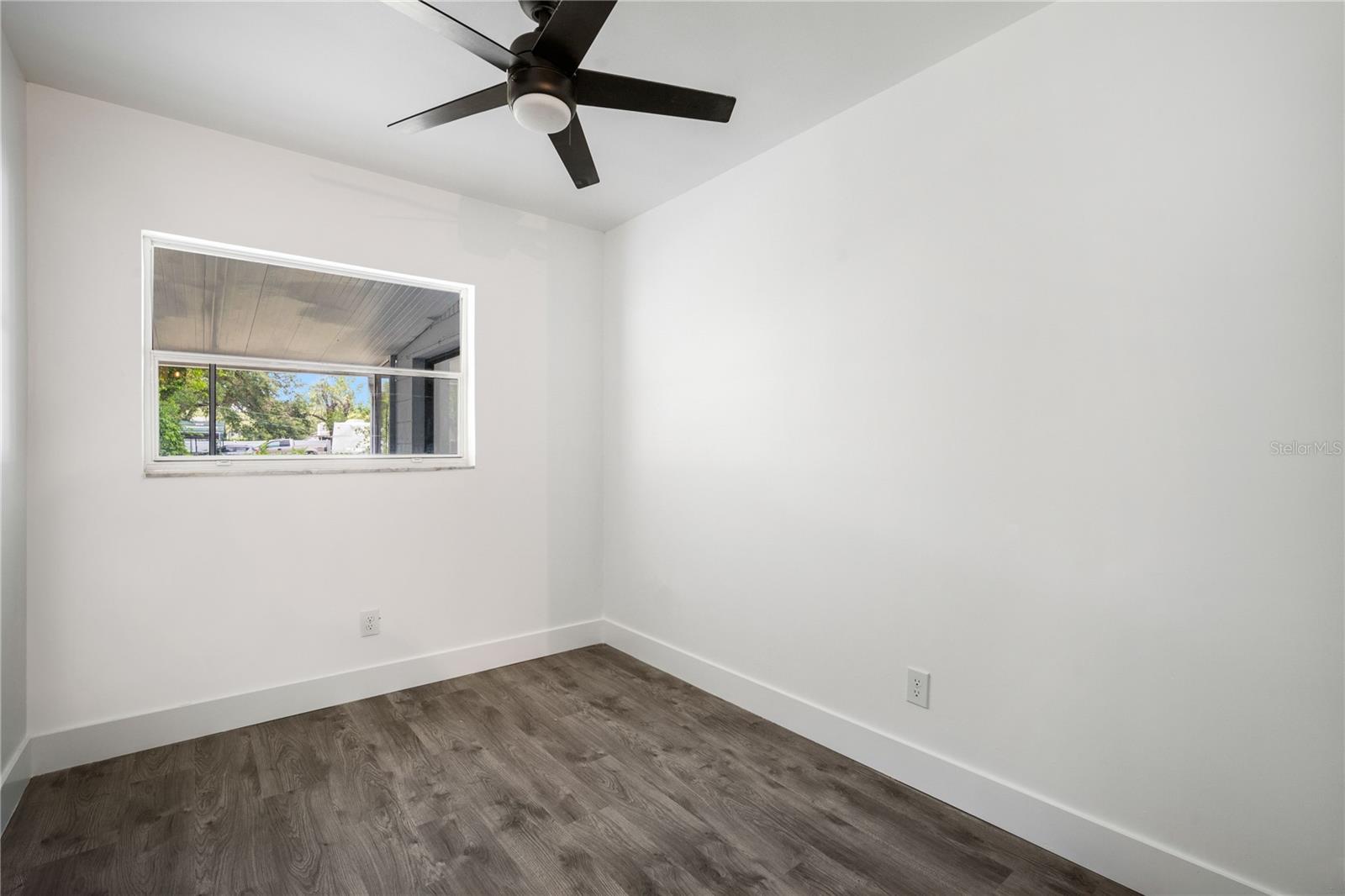 Image 14 of 23 For 1903 Diana Street