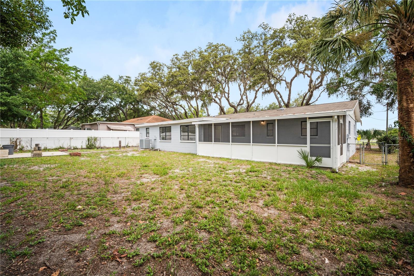 Image 22 of 23 For 1903 Diana Street