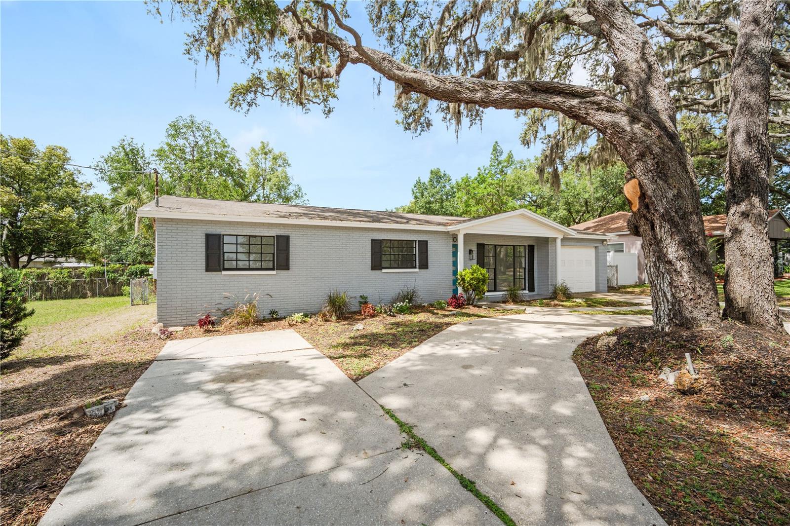 Image 3 of 23 For 1903 Diana Street