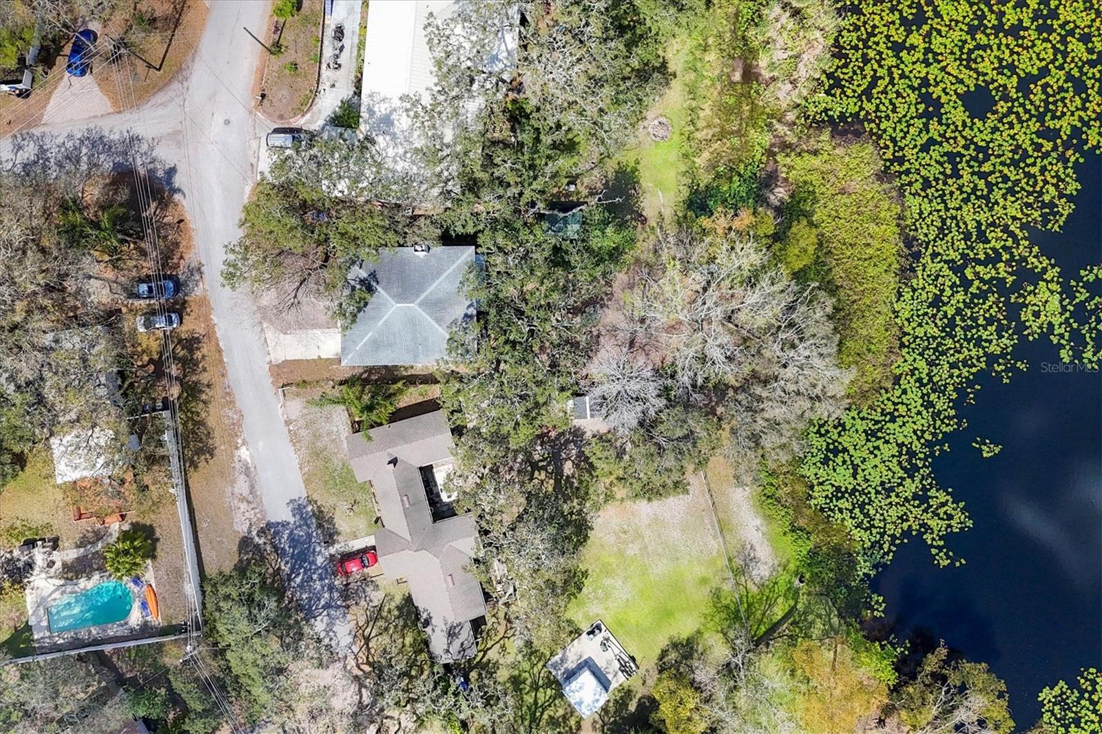 Image 4 of 48 For 12227 Noreast Lake Drive