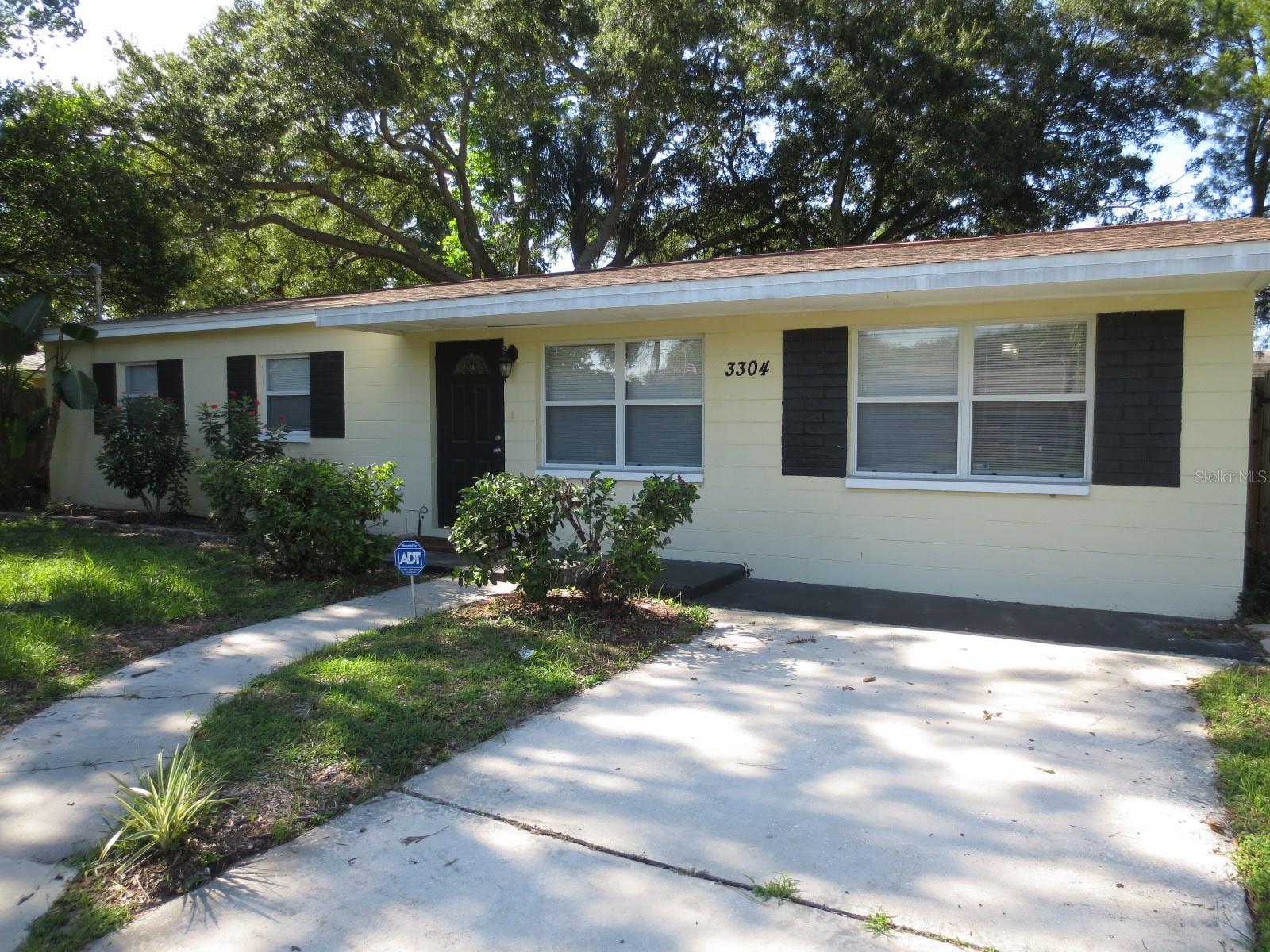 Image 3 of 16 For 3304 Wallace Avenue