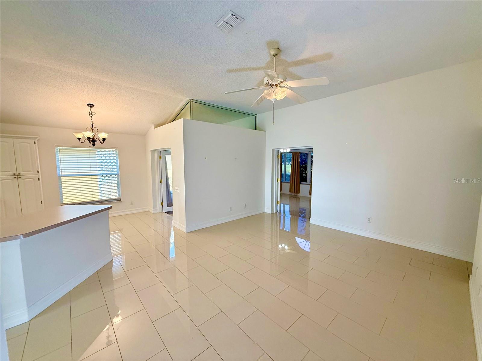 Image 10 of 39 For 9614 Long Meadow Drive