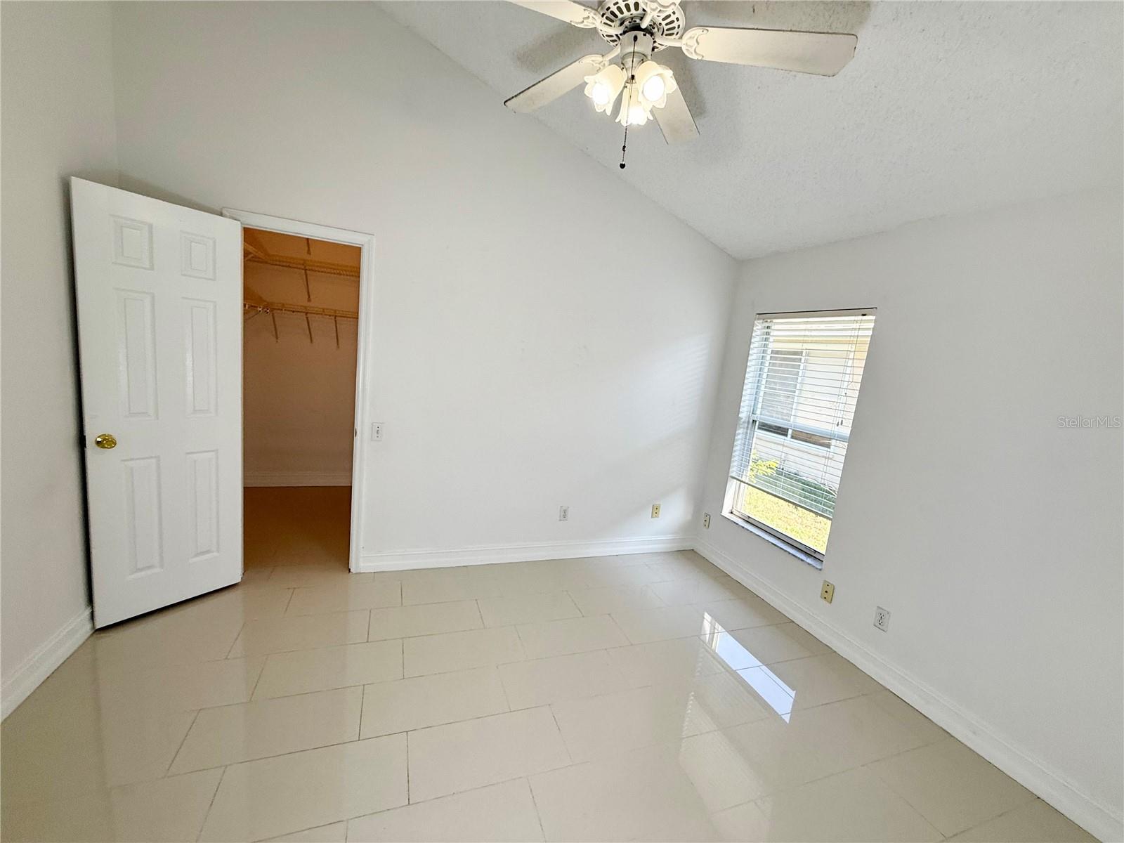 Image 29 of 39 For 9614 Long Meadow Drive