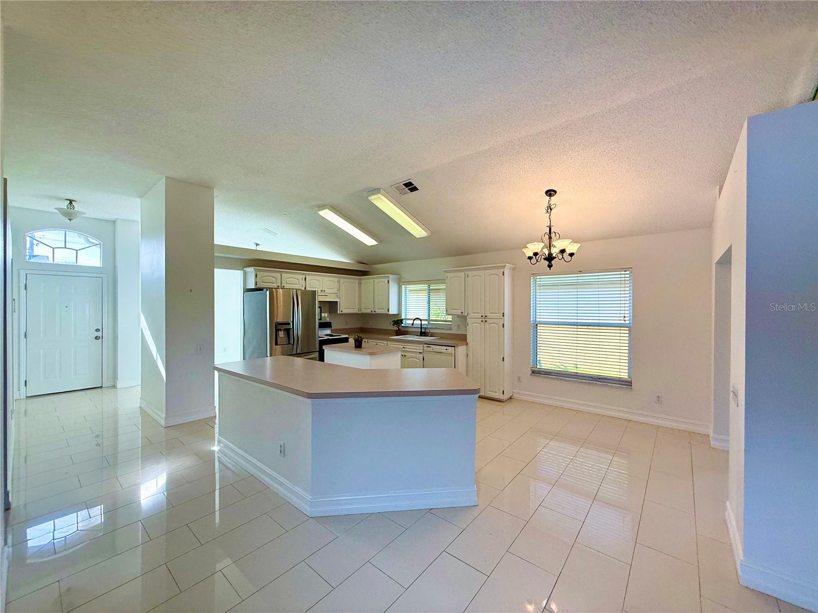 Image 8 of 39 For 9614 Long Meadow Drive