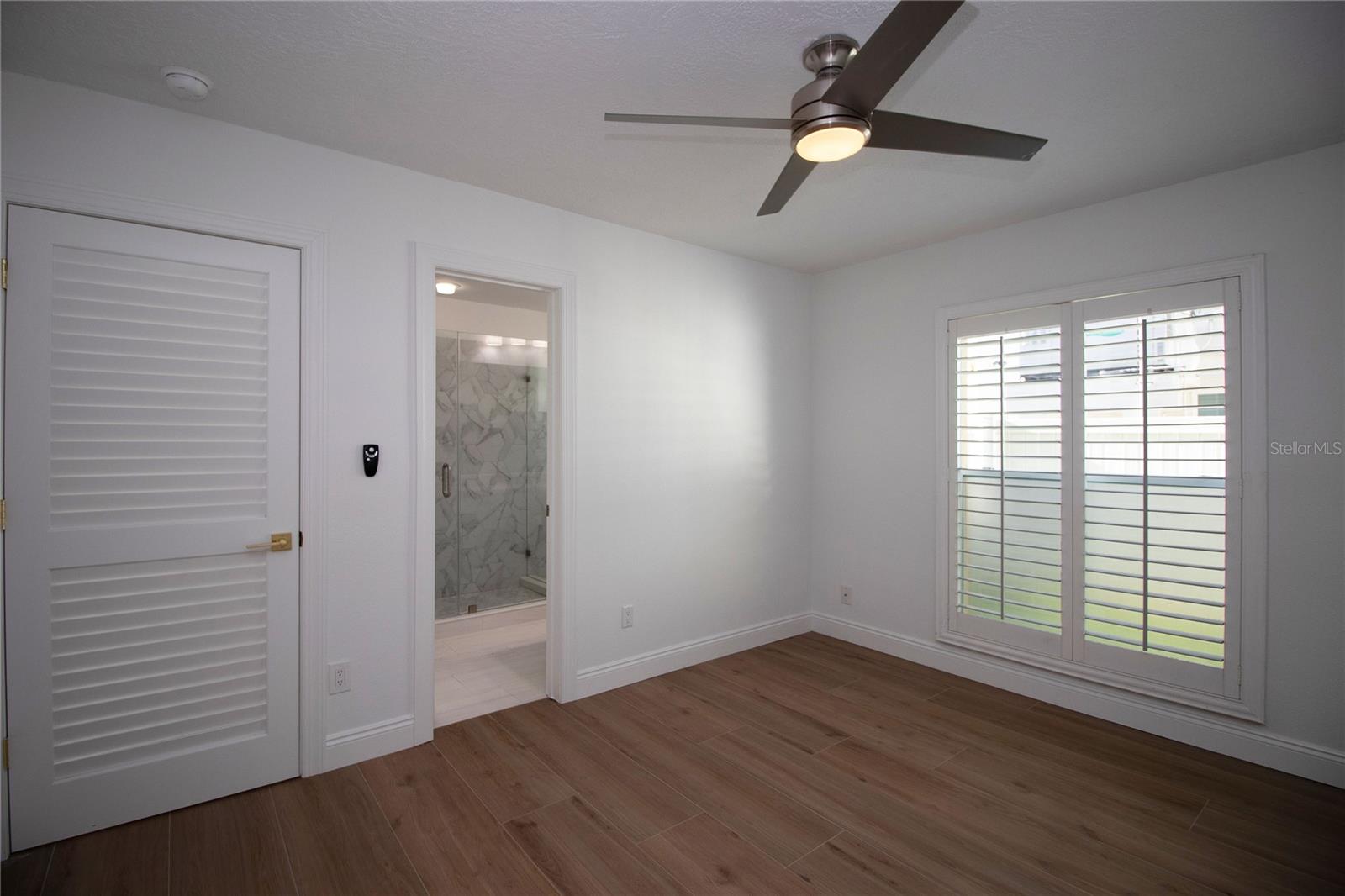 Image 39 of 100 For 17011 Dolphin Drive