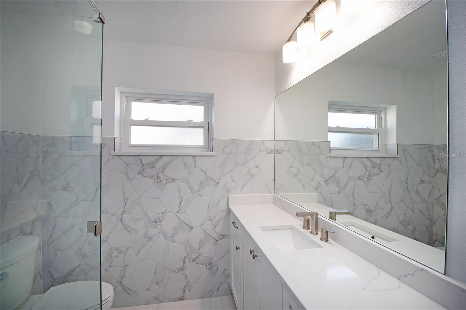 Image 43 of 100 For 17011 Dolphin Drive