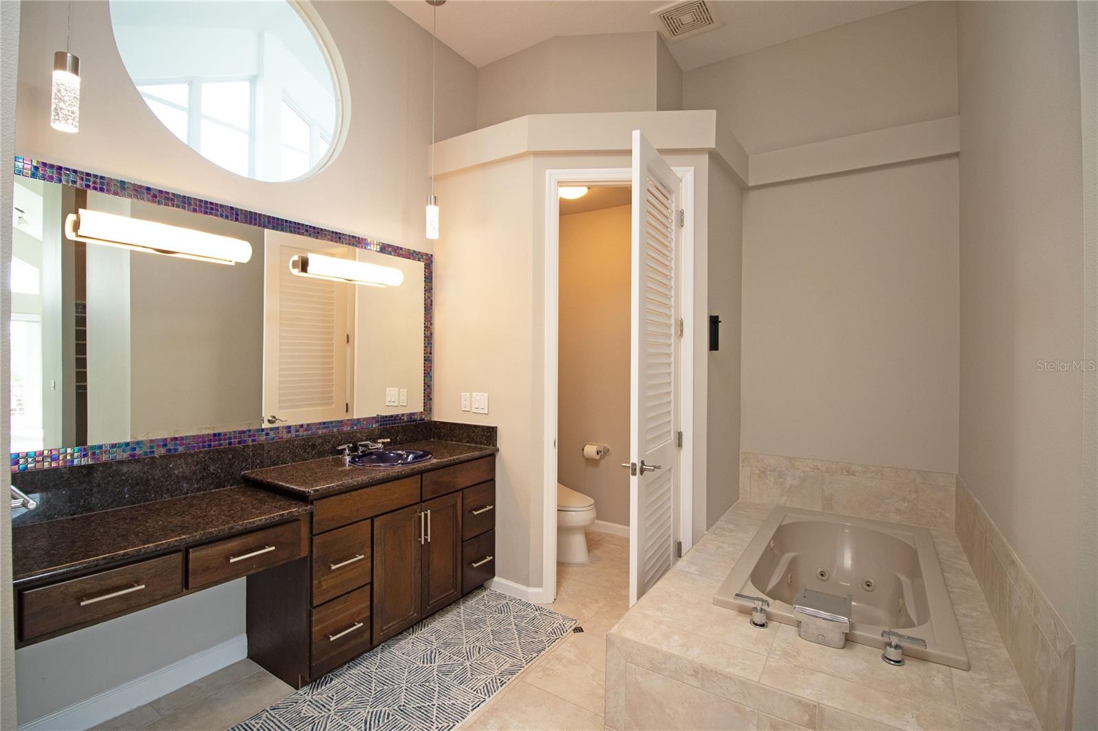 Image 79 of 100 For 17011 Dolphin Drive