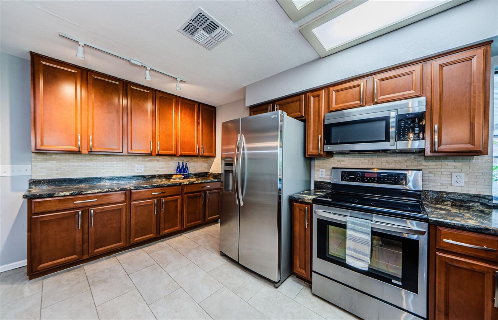 Image 15 of 45 For 2609 Sunnyside Circle