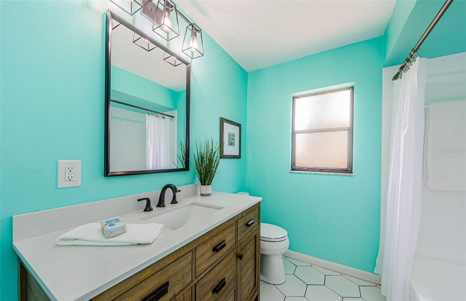 Image 31 of 45 For 2609 Sunnyside Circle
