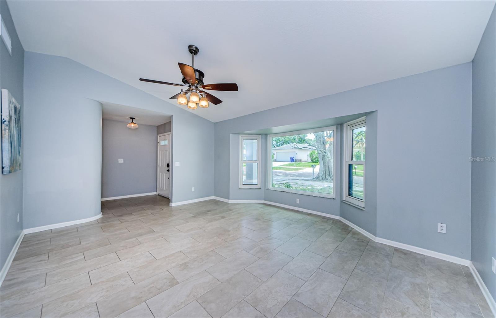 Image 5 of 45 For 2609 Sunnyside Circle