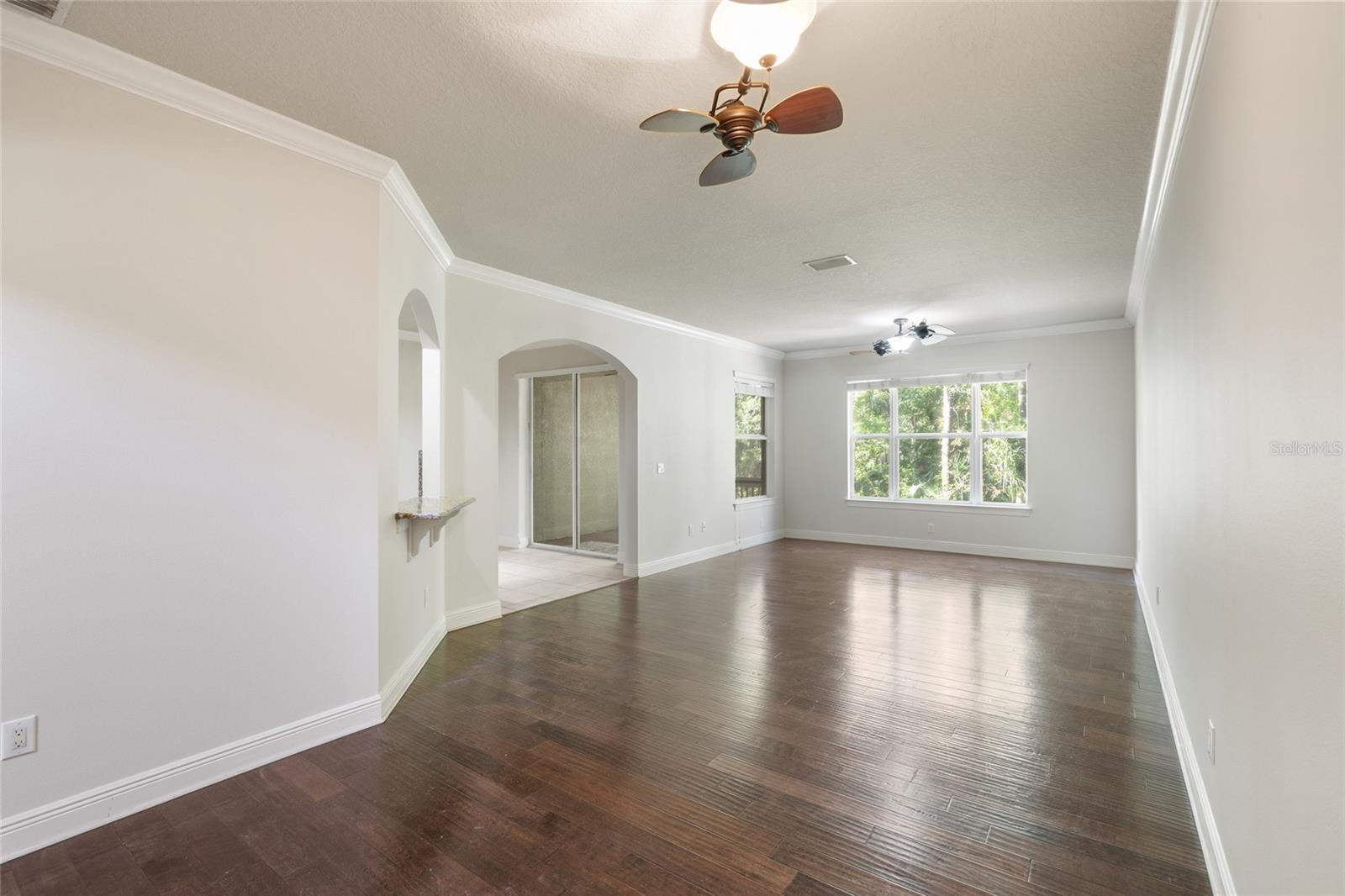 Listing photo id 9 for 4920 Anniston Circle
