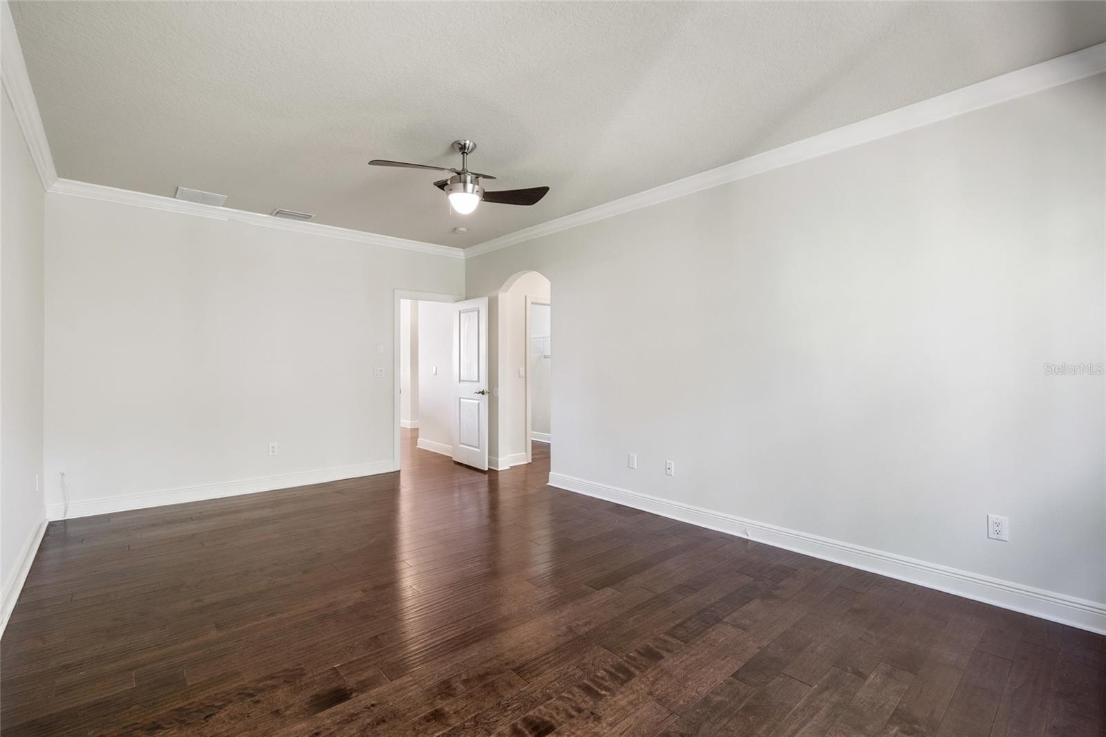 Listing photo id 19 for 4920 Anniston Circle