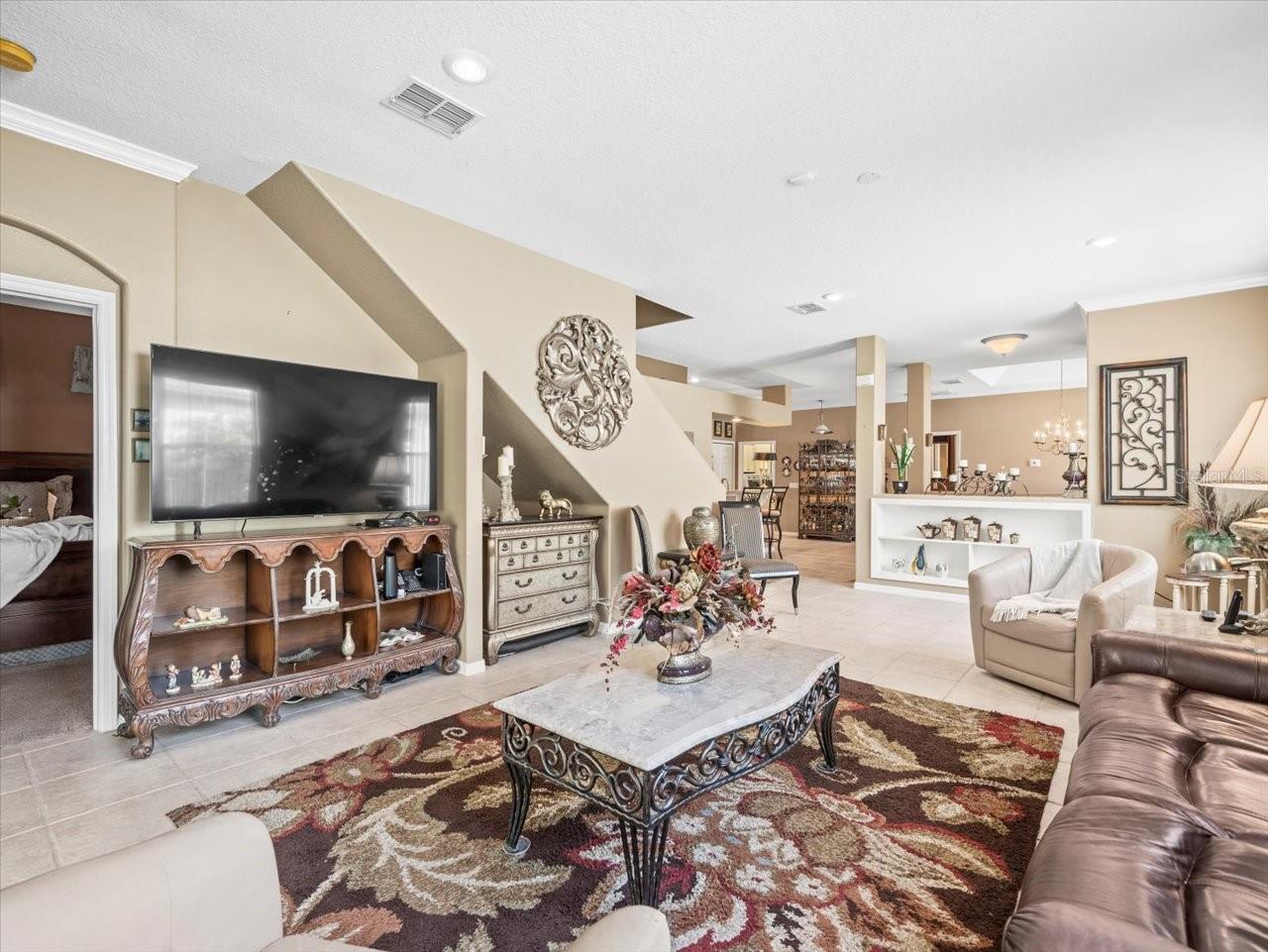 Image 28 of 60 For 7606 Berna Lane